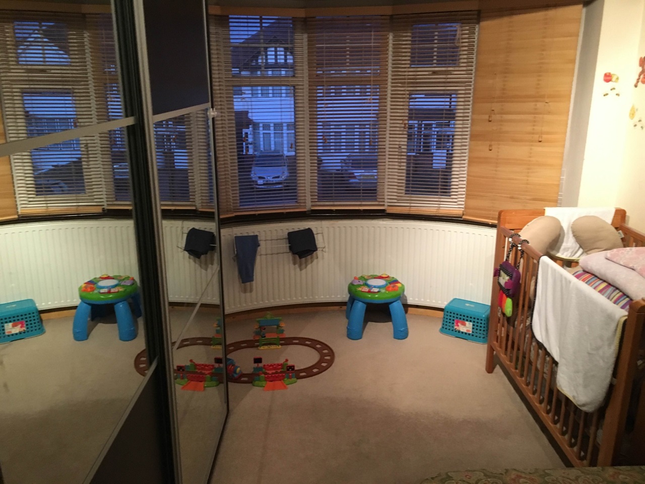 Perivale, Greenford 3 Bed SemiDetached House, Hodder Drive, UB6 To Rent Now for £2,200.00 p/m