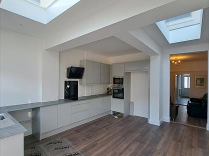 Room in a Shared House, Francis Avenue, PO4