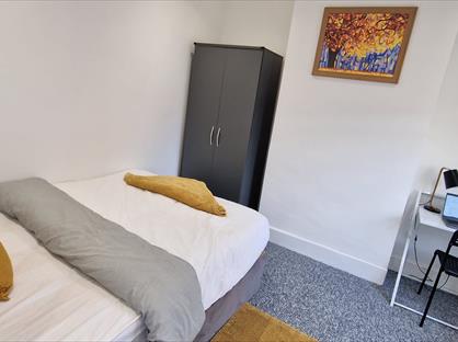 Room in a Shared House, Belmont Road, ME7