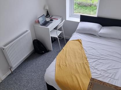 Room in a Shared House, Scott Street, ME14