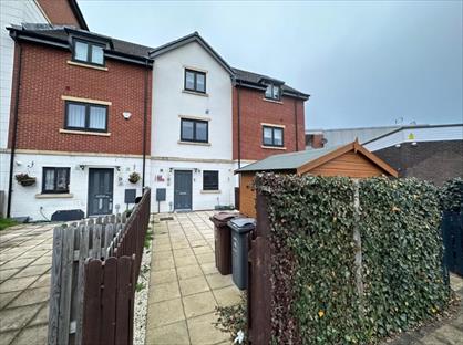 3 Bed Semi-Detached House, Parkgate Mews, B90