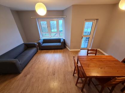 2 Bed Flat, Crowlin Crescent, G33