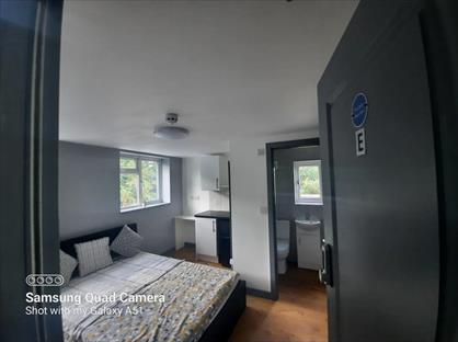 Room in a Shared House, West Close, TW15