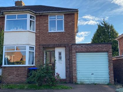 4 Bed Semi-Detached House, Brunswick Street, CV31