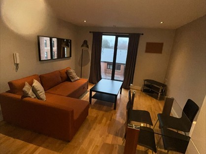 2 Bed Flat, The Chandlers, LS2