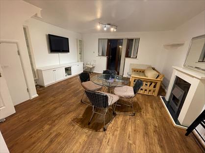 3 Bed Terraced House, Primrose Close, E3