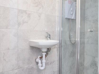 Studio Flat, Beech Close West Drayton, UB7