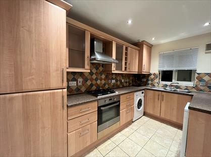 4 Bed Semi-Detached House, Walden Croft, MK6