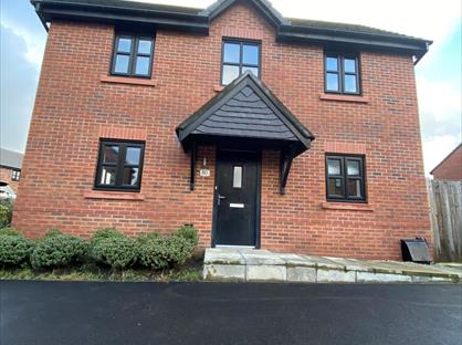 3 Bed Detached House, Tiverton Avenue, WN7