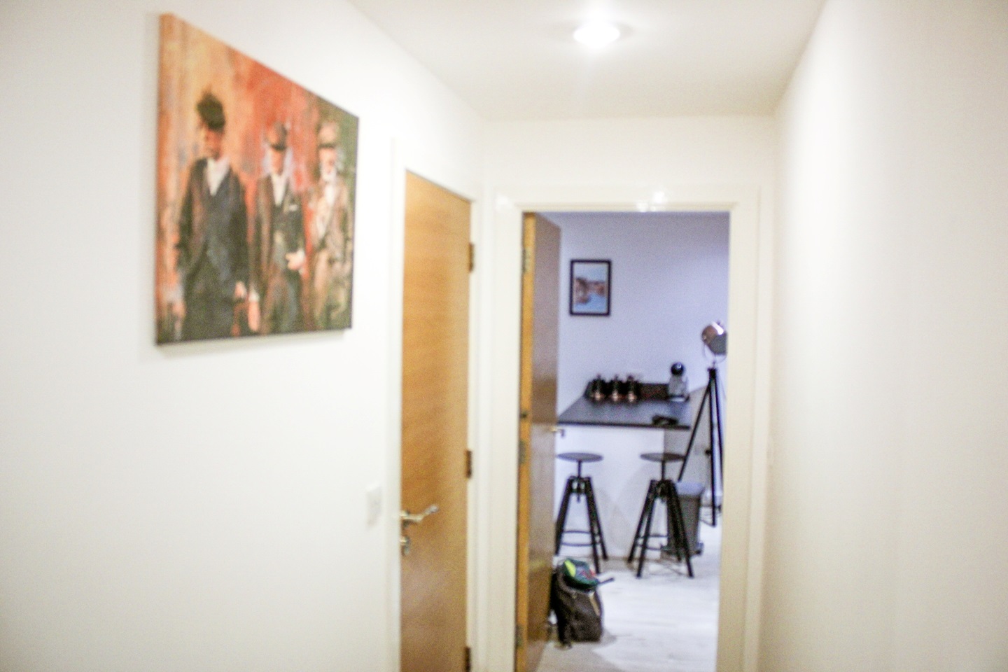 1 Bed Flat, Canal Wharf, B1 photo 4