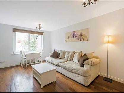 2 Bed Flat, Crawford Lane, G11