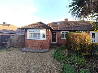 4 Bed Semi-Detached House, Fleet End Road, SO31