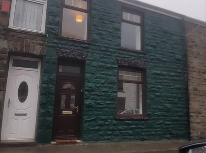 3 Bed Terraced House, Gwendoline Street, CF42