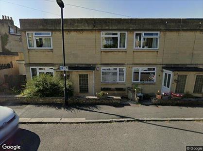 4 Bed Terraced House, St. James's Park, BA1