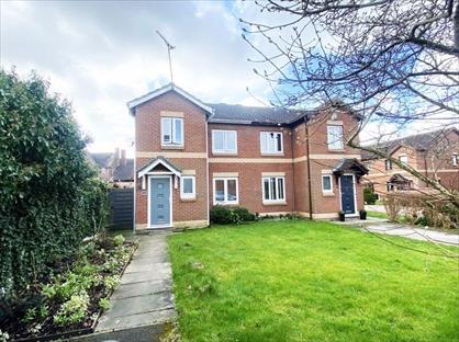 3 Bed Semi-Detached House, Needham Close, WA7