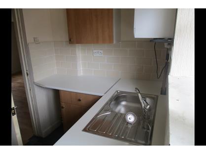 1 Bed Terraced House, Victoria St, BB5