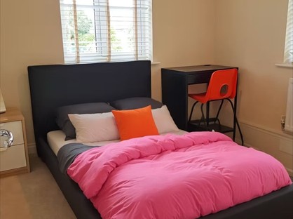 Room in a Shared House, Baxendale  Road, PO19