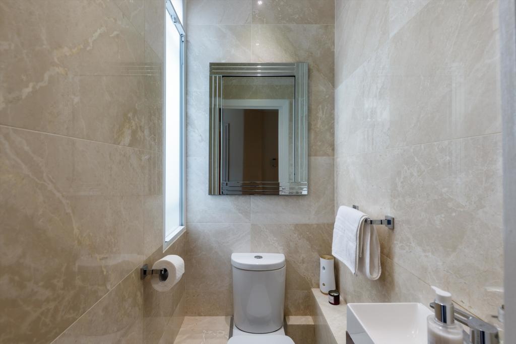 Additional image 4 of 2 Bed Flat, Mount Street, W1K, N1 7GU