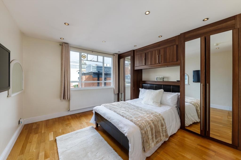 Additional image 10 of 2 Bed Flat, Mount Street, W1K, N1 7GU