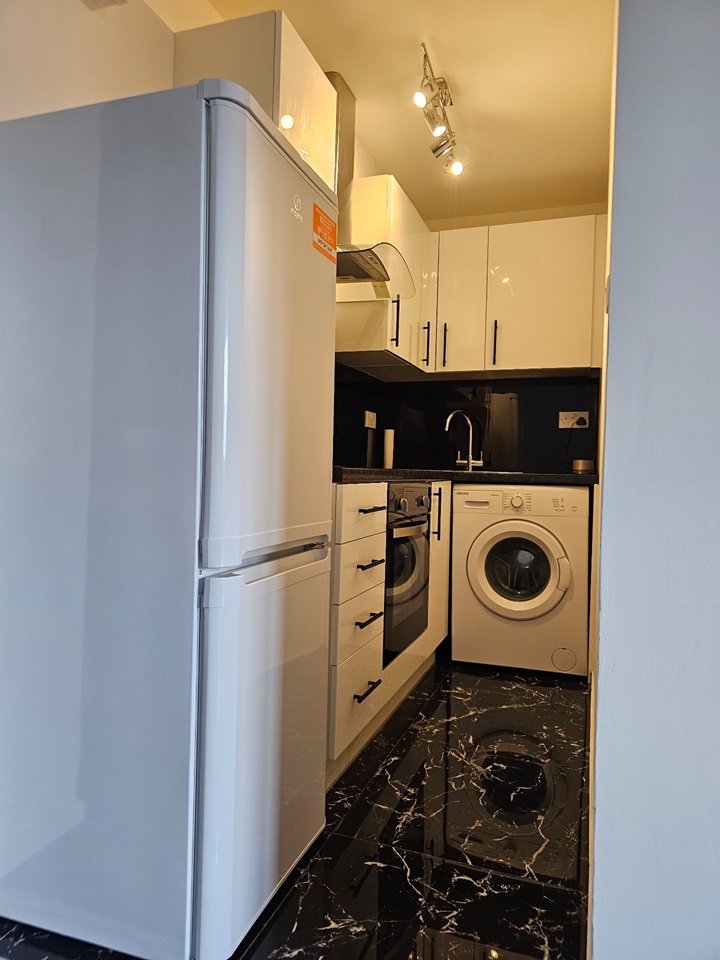 Additional image 9 of 1 Bed Flat, Corrie Road, CB1, N1 7GU