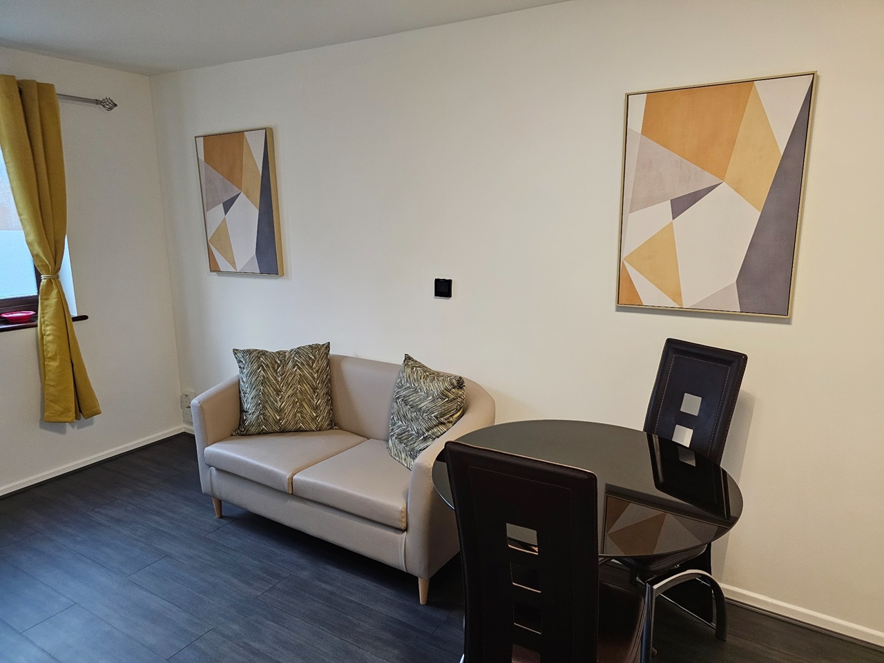 Additional image 2 of 1 Bed Flat, Corrie Road, CB1, N1 7GU