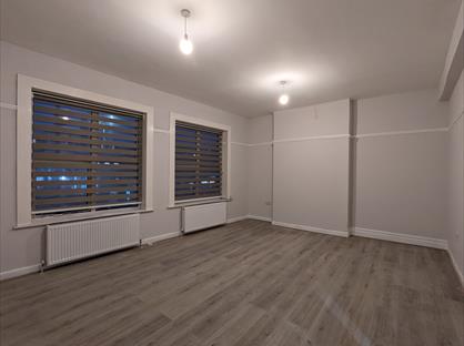 2 Bed Flat, Stamford Hill, N16