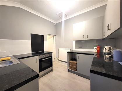 3 Bed Terraced House, Station Road, S63