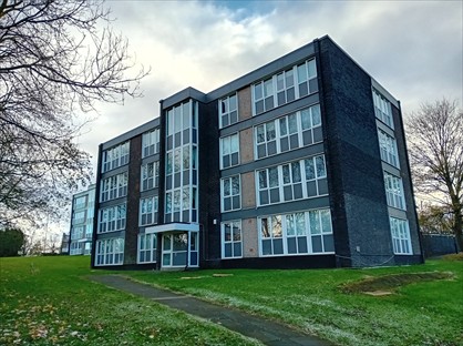 2 Bed Flat, St.Keverne Square, NE5