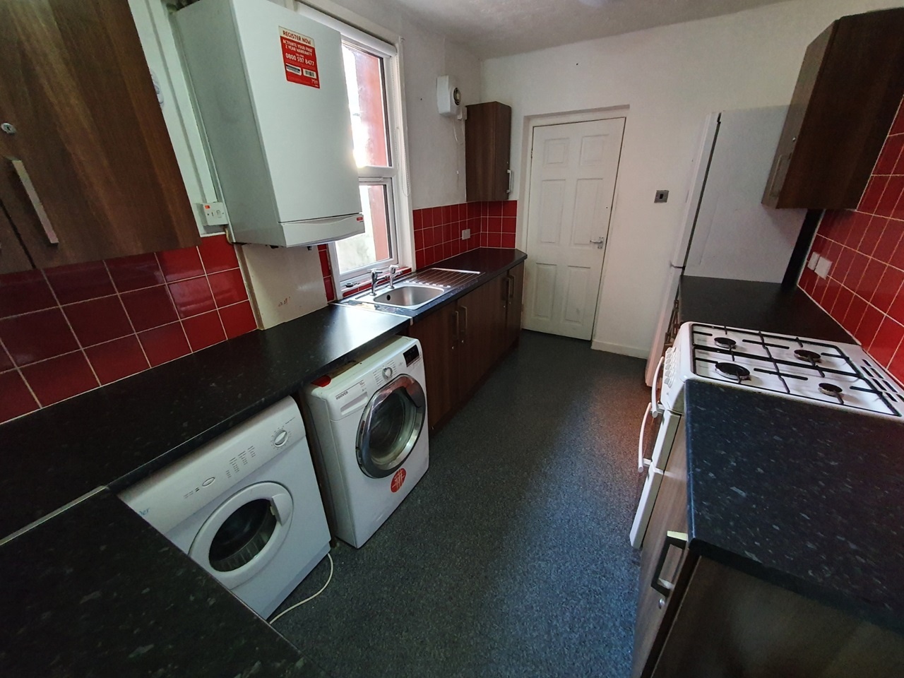 Liverpool Room in a Shared House, Bagot Street, L15 To Rent Now for