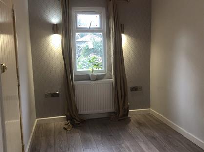 Room in a Shared House, Staines Road East, TW16