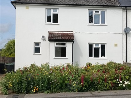 2 Bed Maisonette, Central Street, SP11