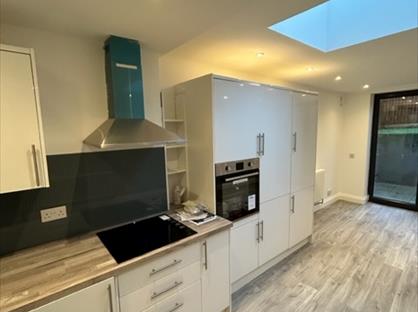 2 Bed Maisonette, Champion Road, SE26