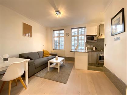 1 Bed Flat, Beaumont Court, W1G