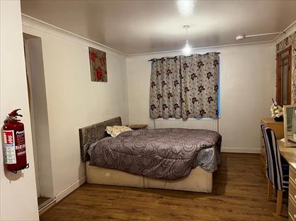 1 Bed Detached House, Oxman Lane, MK12