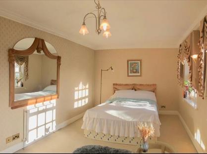 Room in a Shared House, Denham Road, SL0