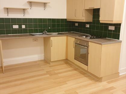 Studio Flat, West Lodge, CT8