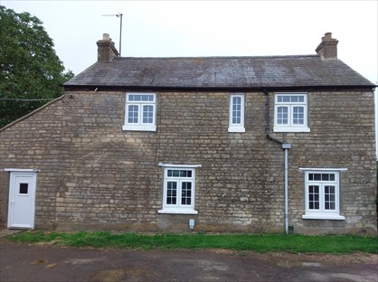 2 Bed Flat, Puxley, NN12