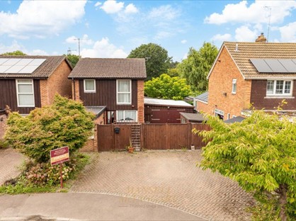 4 Bed Detached House, Kitsmead, RH10