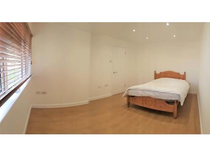 4 Bed Terraced House, Gibbins Road, E15