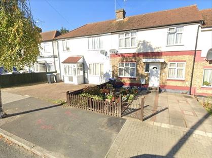 Studio Flat, Elthorne Road, NW9