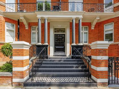 3 Bed Flat, Lauderdale Mansions, W9