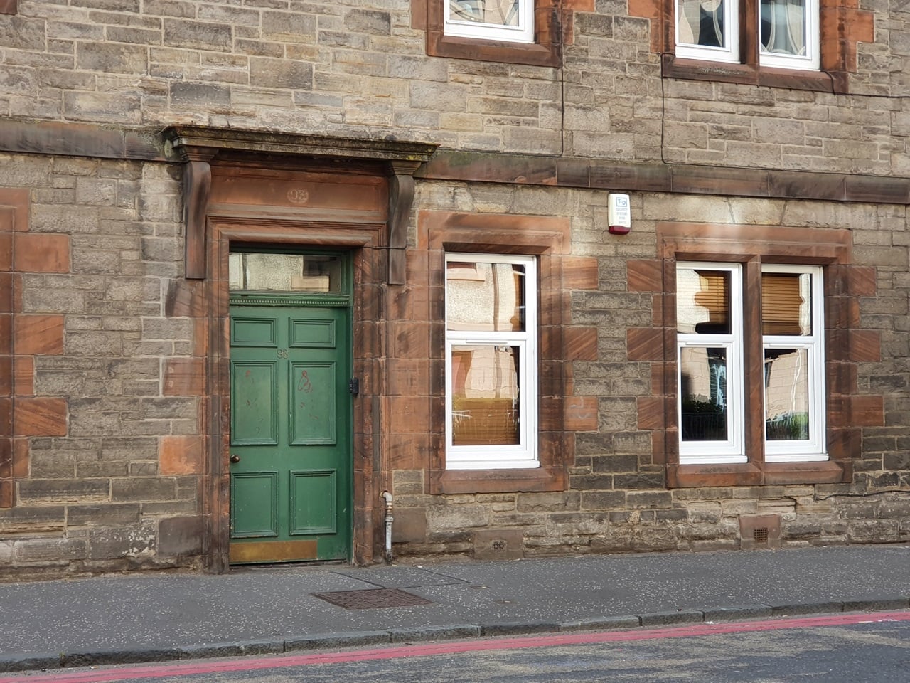 2 Bed Flat, Slateford Road, EH11, N1 7GU