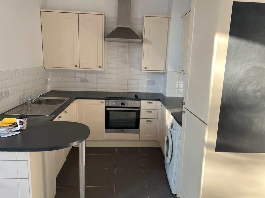 1 Bed Flat, Castle Hill, RG1