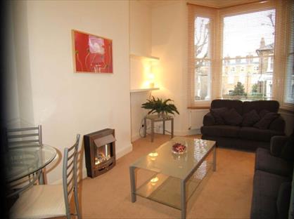 2 Bed Flat, Agate Road, W6