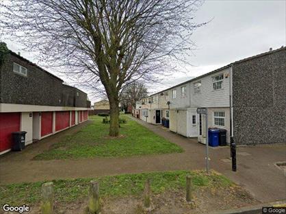 Room in a Shared House, Viola Close, RM15