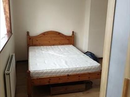 Room in a Shared House, Titchfield Road, SM5