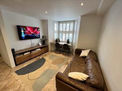 1 Bed Flat, Wayland Avenue, E8