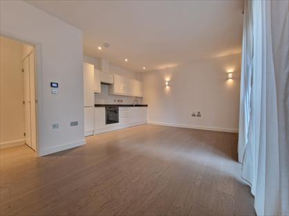 1 Bed Flat, Vista House, RH4