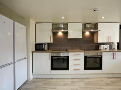 Room in a Shared House, Wesley Street, WF10