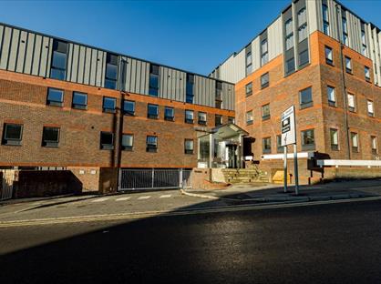 1 Bed Flat, Bellfield Road, HP13